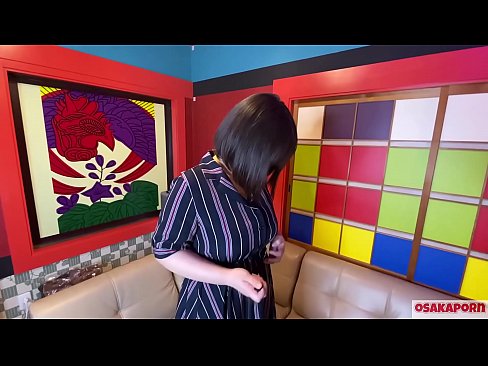 ❤️ Japanska slatka s velikim sisama masturbira seks igračkama i doživi orgazam. U intervjuu govori o svom jebenom iskustvu. Ogromne sise i dlakava maca glasno stenju. Osakaporn Porno vk na bs.image-kassir.ru